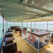 Tünde nosztalgiahajó fedélzet utastér