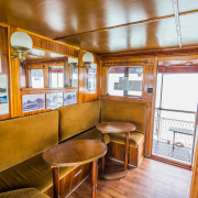 Csobánc nosztalgiahajó belső tér