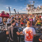 Be Massive buli a kompon