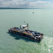 Kisfaludy Sándor komp a Balatonon