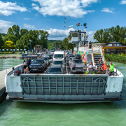 Baross Gábor komp a révben