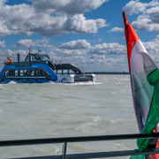 Komp a Balatonon