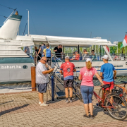 Balatonboglár Hajóállomás Lelle hajó
