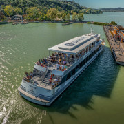 Tihany hajóállomás Szigliget hajó