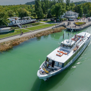 Balatonboglár Hajóállomás Lelle hajó