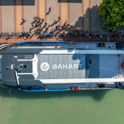 Siófok Hajóállomás Balaton katamarán felülnézetből