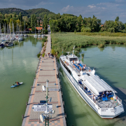 Szigliget hajóállomás hajó kikötése