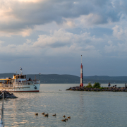 Balatonlelle hajóállomás Tünde hajó