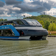 Tomaj katamarán Fonyódon