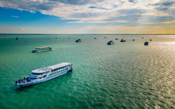 Balatoni Hajózás Napja - BAHART hajóflotta Balatonfüred előtt