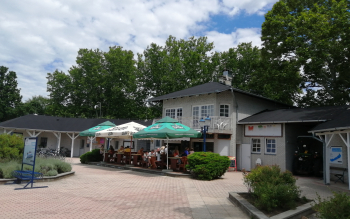 Balatonföldvár üzlethelyiség