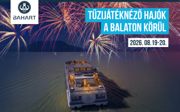 Tűzijátéknéző hajó